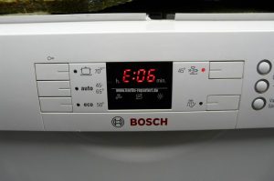 Sửa Máy rửa bát Bosch lỗi E06